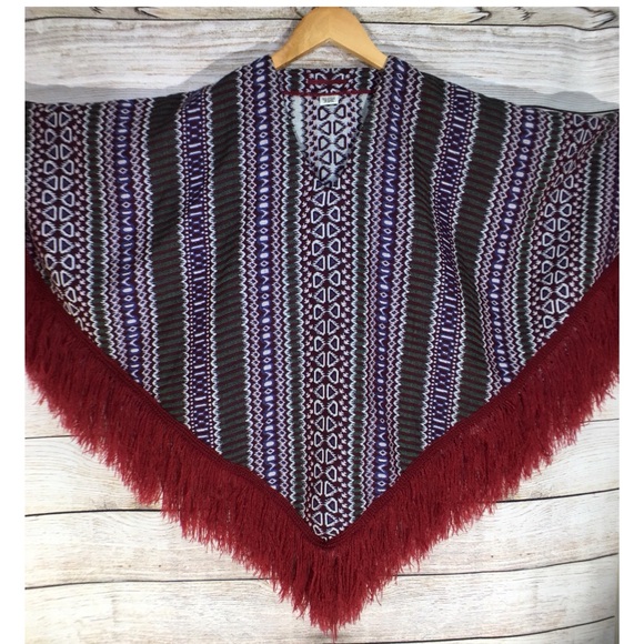 Sweaters - Vintage rare Poncho/ shoulder shawl w/fringe